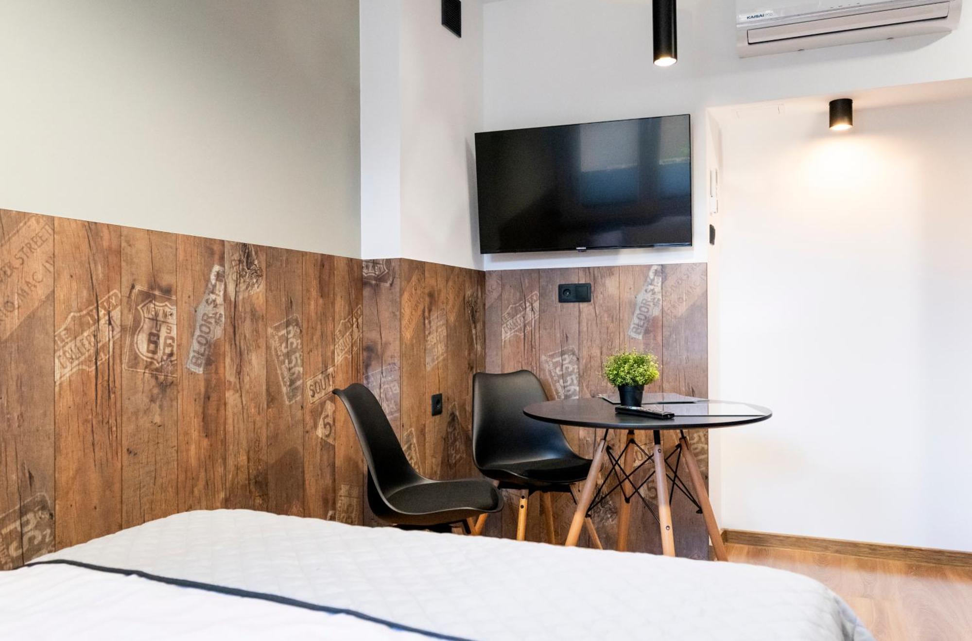 Aparthotel Krzywa Katovice Exteriér fotografie